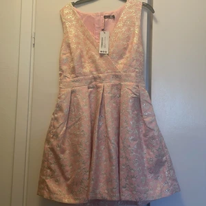 Klänning  - Rosa klänning 