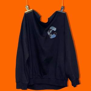 Handsydd ”patch”, omsytt sweatshirt för en bättre passform