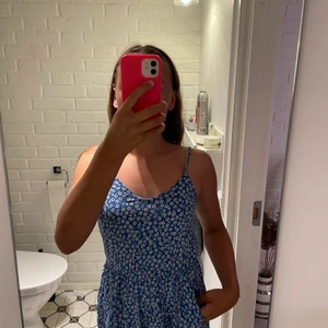 Blå dress - En jätte fin somrig blå dress