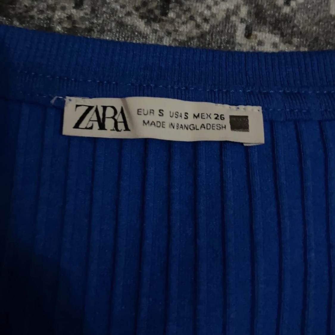 Blå top från zara  - 90