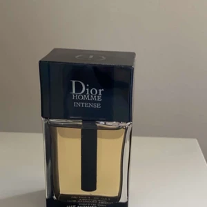 dior intense 50ml - använd en gång alltså så gott som ny, nypris: 890kr pris: 550kr