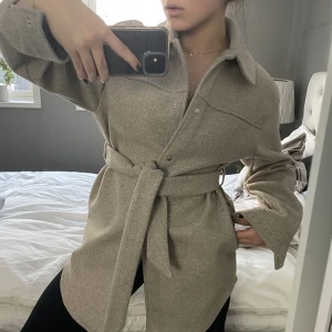 Vårjacka - Vårjacka från VERO MODA🧥💫 Storlek XS 