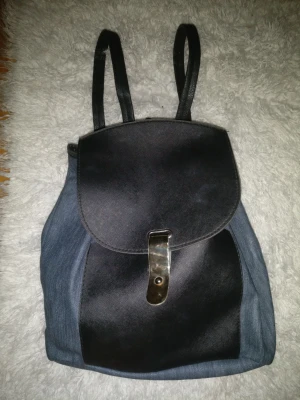 Jeans ryggsäck - Snygg enkel 