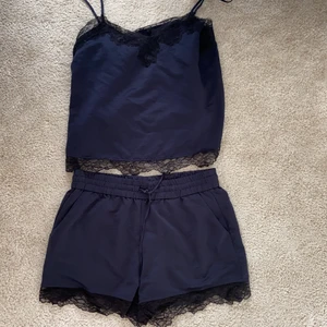 Set från only - Set i storlek M