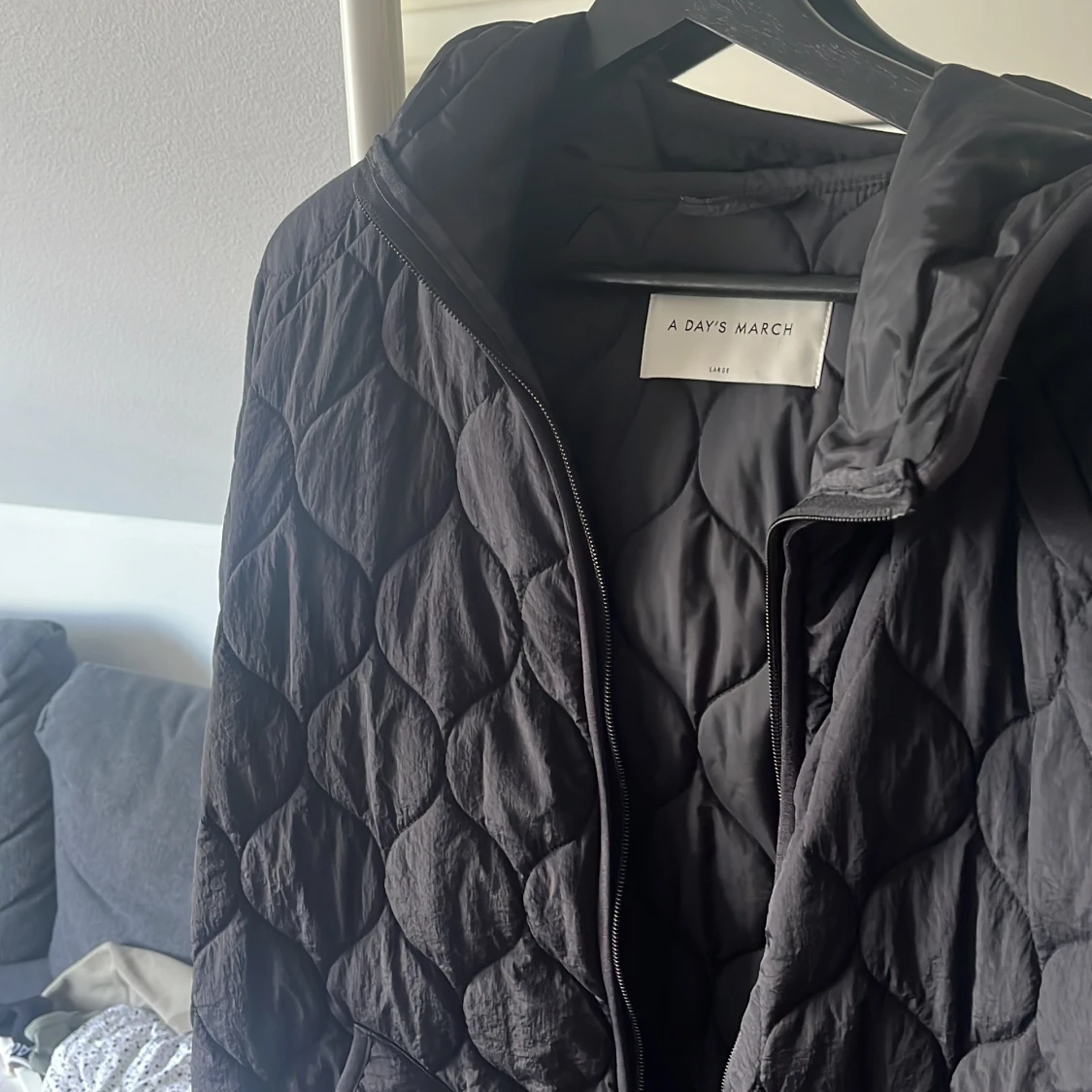 A DAY’S MARCH Jacka, butikspris 1700 kr, säljer för 999 - 91