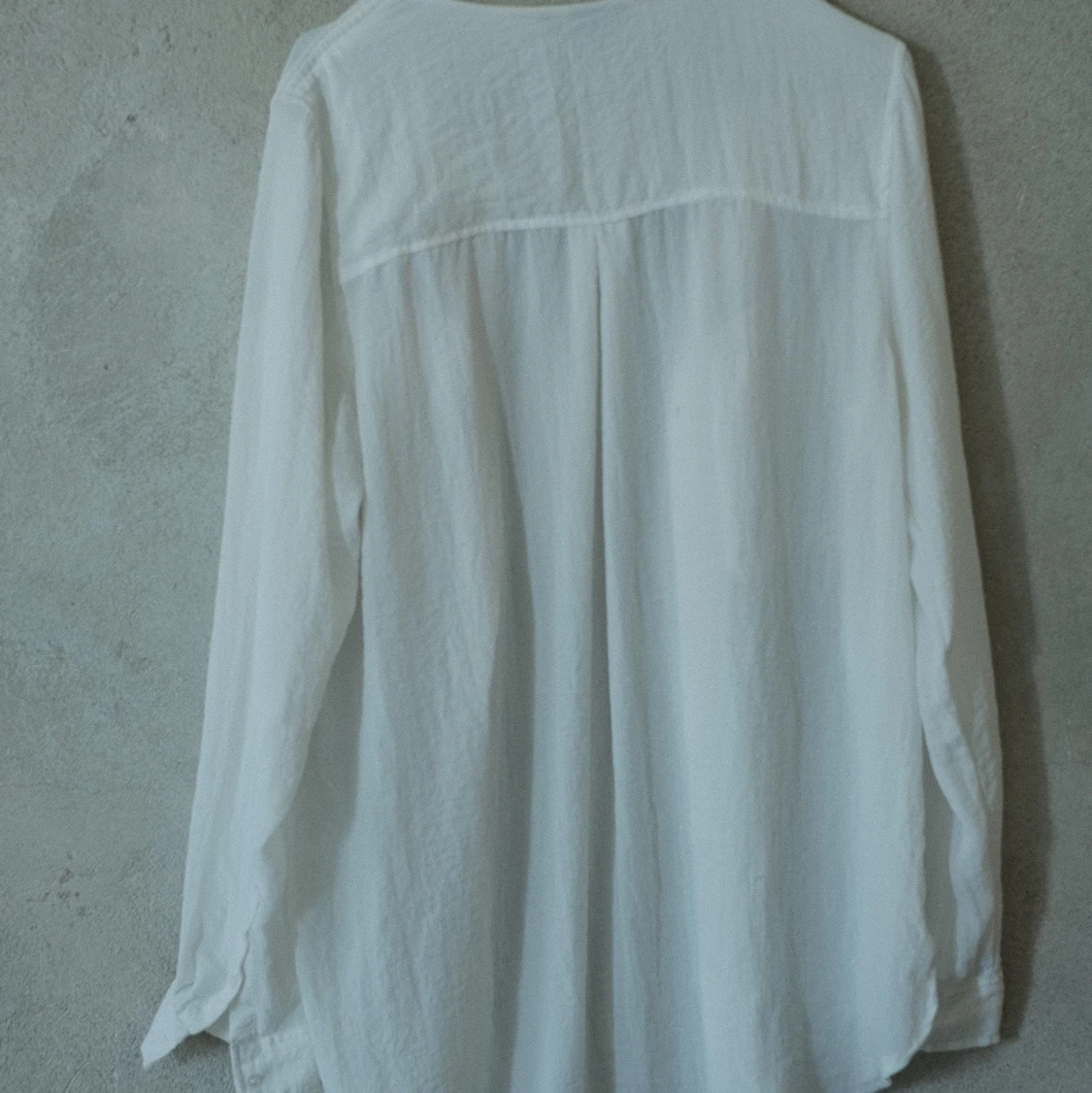 Vit, lätt skjorta/blus - 90