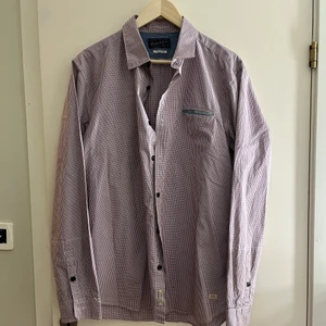 Skjorta  - Väldigt fin skjorta 