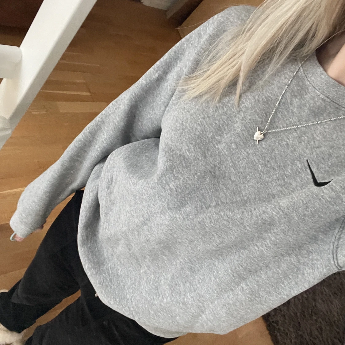 Nike sweatshirt