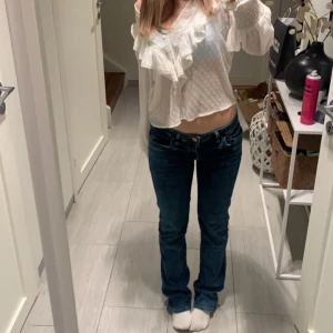Ltb jeans  - Säljer mina ltb jeans i storlek 28/34. De är slutsålda i nästan alla storlekar. 