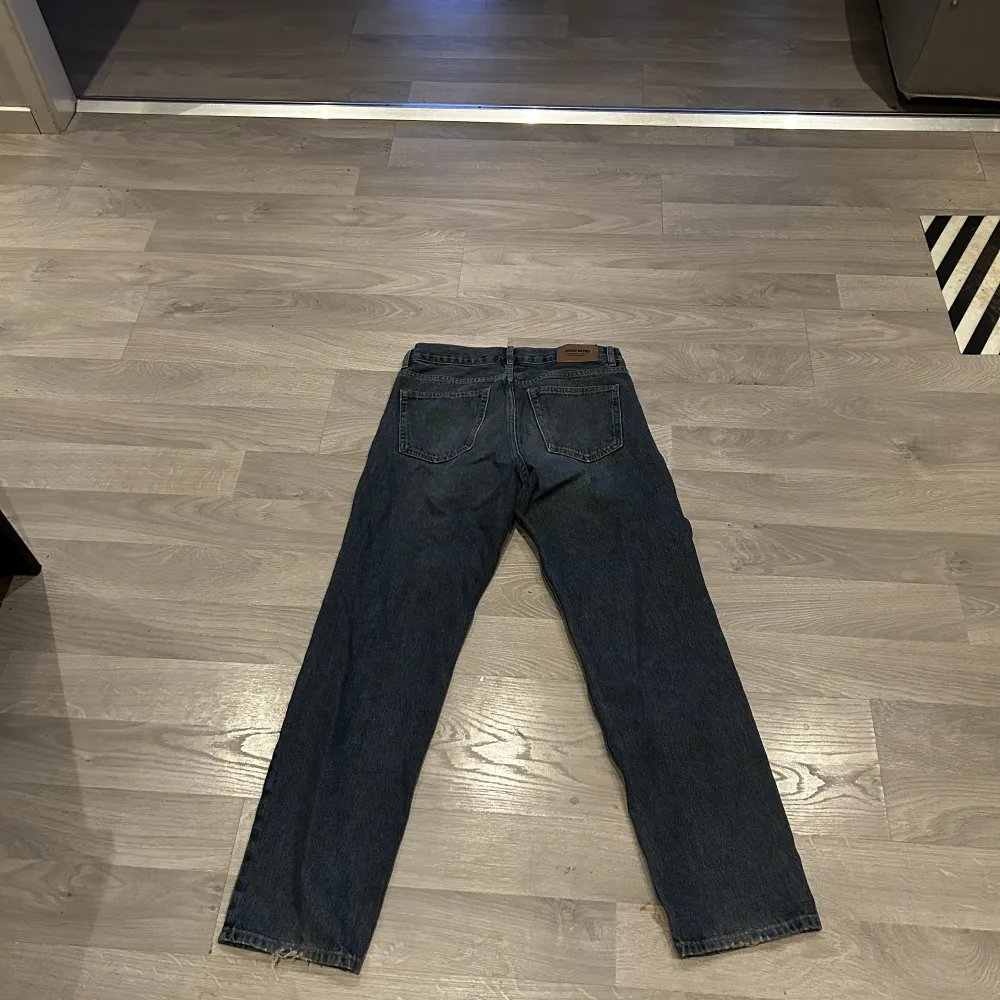 Skitsnygga baggy jeans. Strl 31/31 . Jeans & Byxor.