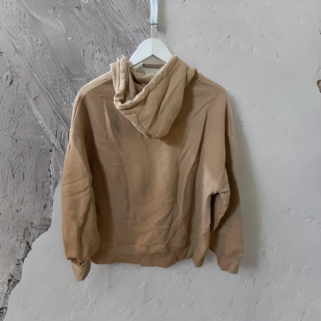Beige hoodie - 90