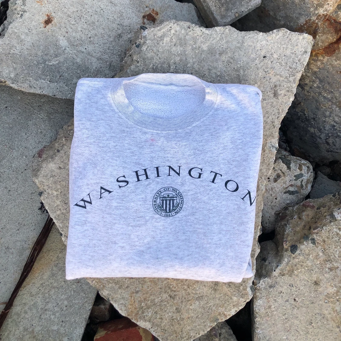 Vintage sweatshirt!! 🌅🌆 - 91