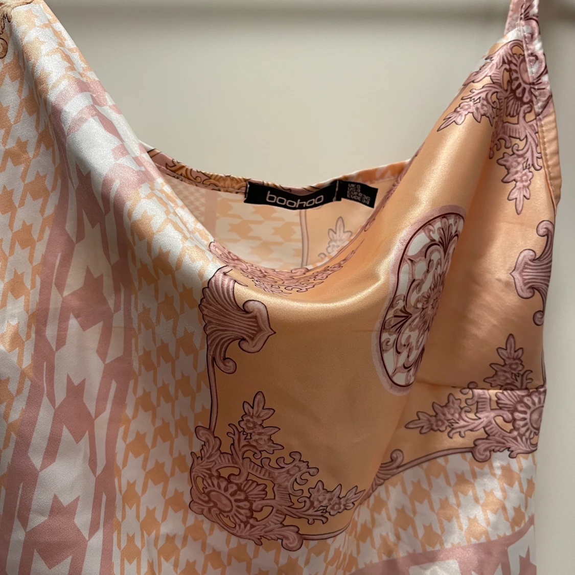 Topp från Boohoo - 90