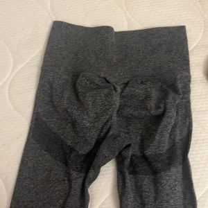 Tights från shein  - Blir snygga i rumpan, i stort sett aldrig använda
