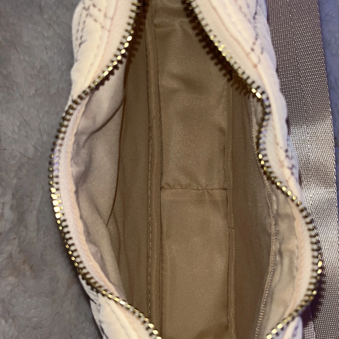 Beige Väska - 90