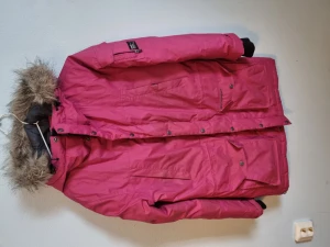 Parkas everest vinterjacka - Stl 38 fint skick. Parkas everest nypris 2199:-
