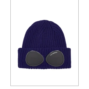 C.P Company mössa - En helt ny, oanvänd blå mössa från C.P Company från W21 Kollektionen