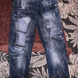 K and M japanese brand jeans - Riktigt feta bladee gang guzz jeans. I bra skick. Väldigt Rare Skriv innan du köper