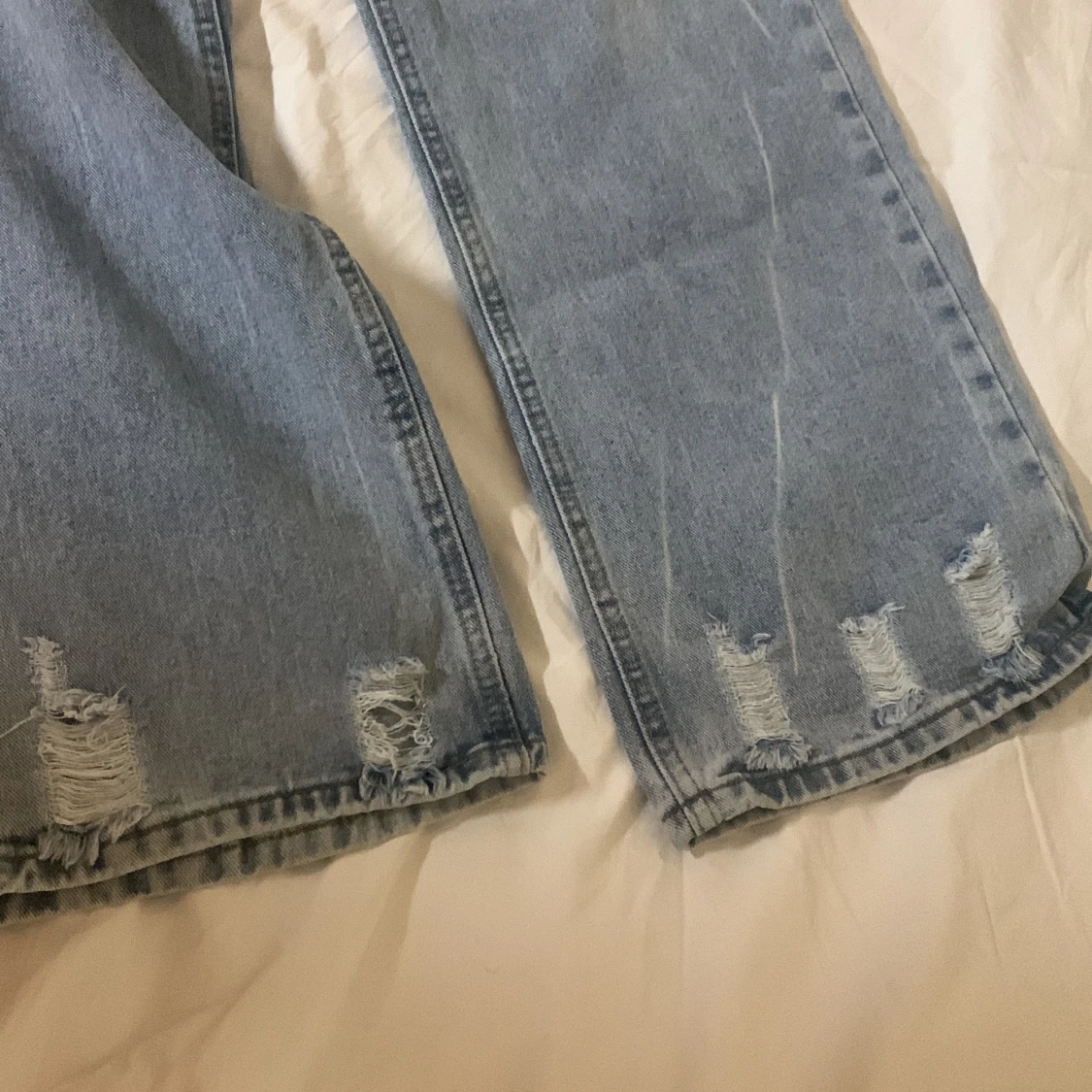 Ripped jeans  - 91