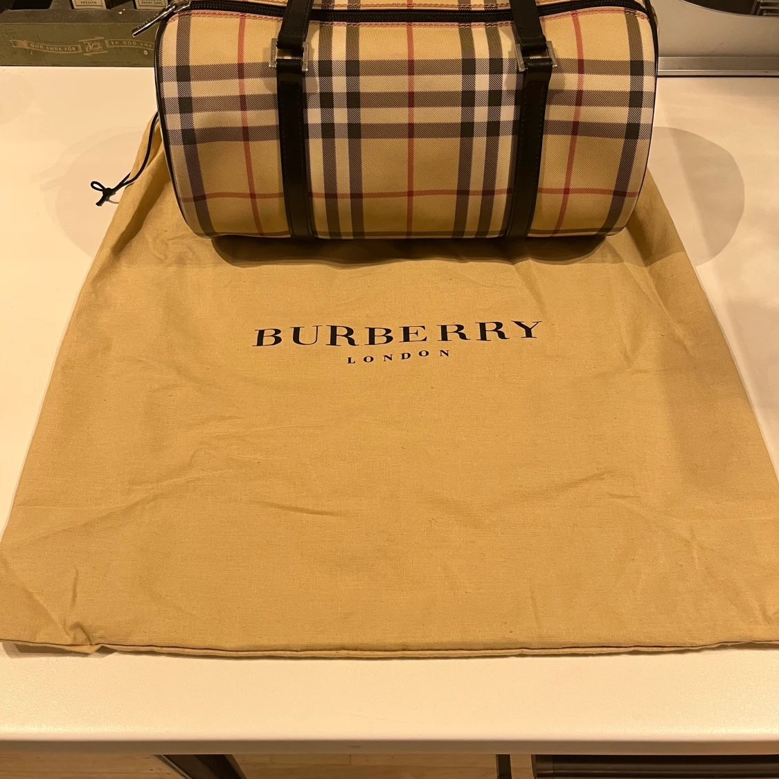 Burberry papillon bag