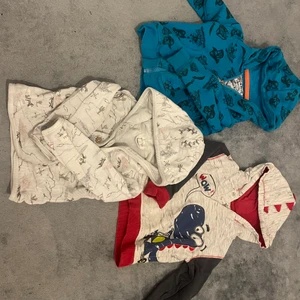 Tröja  - 3 stycken tjocktröjor i storlek 80-86 Bra skick 