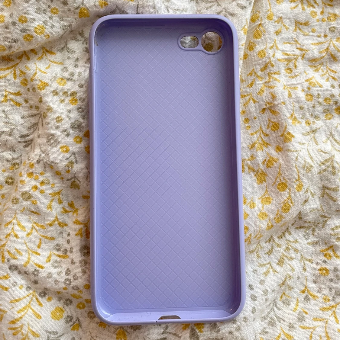 Ljuslila Holdit mobilskal  - 90