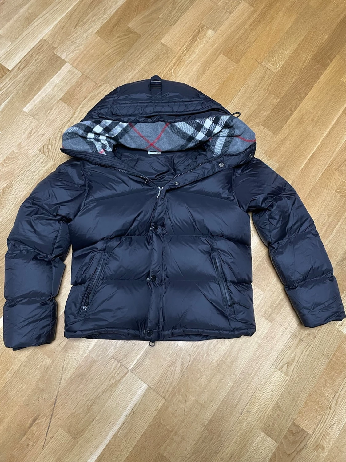 Burberry puffer - 1
