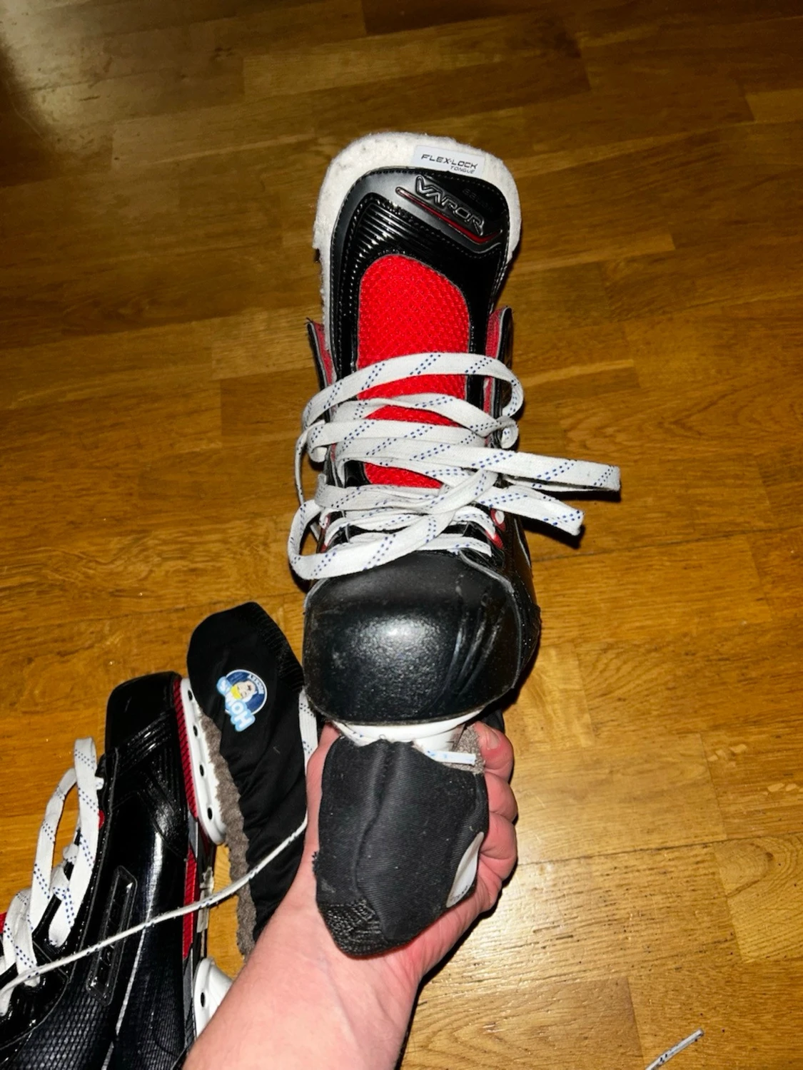 Svarta Bauer hockeyskridskor - 1