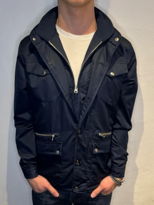 Knowledge Cotton Apparel Jacka - Stl - M | skick: 10/10 | nypris: ca 3000 Tveka inte att höra av er vid frågor!