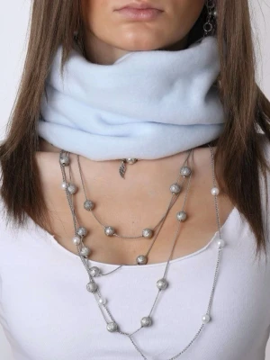 Buff - VENICE - Jättefin, varm och skön buff i en ljusblå färg! Buffen är i polarfleece och är sydd för hand. Passar perfekt för lite kyligare dagar! Vid frågor eller funderingar är det bara att skicka ett meddelande!