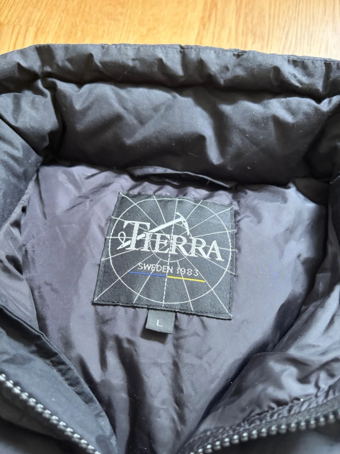 Tierra dunväst - 1