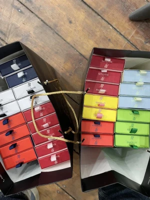 Blå Swatch x Audemars Piguet klocka - Snygga klockor  från Swatch i samarbete  Audemars Piguet. Detta är alla färger som finns just nu endast seriösa köpare. Pris går att diskuteras !!