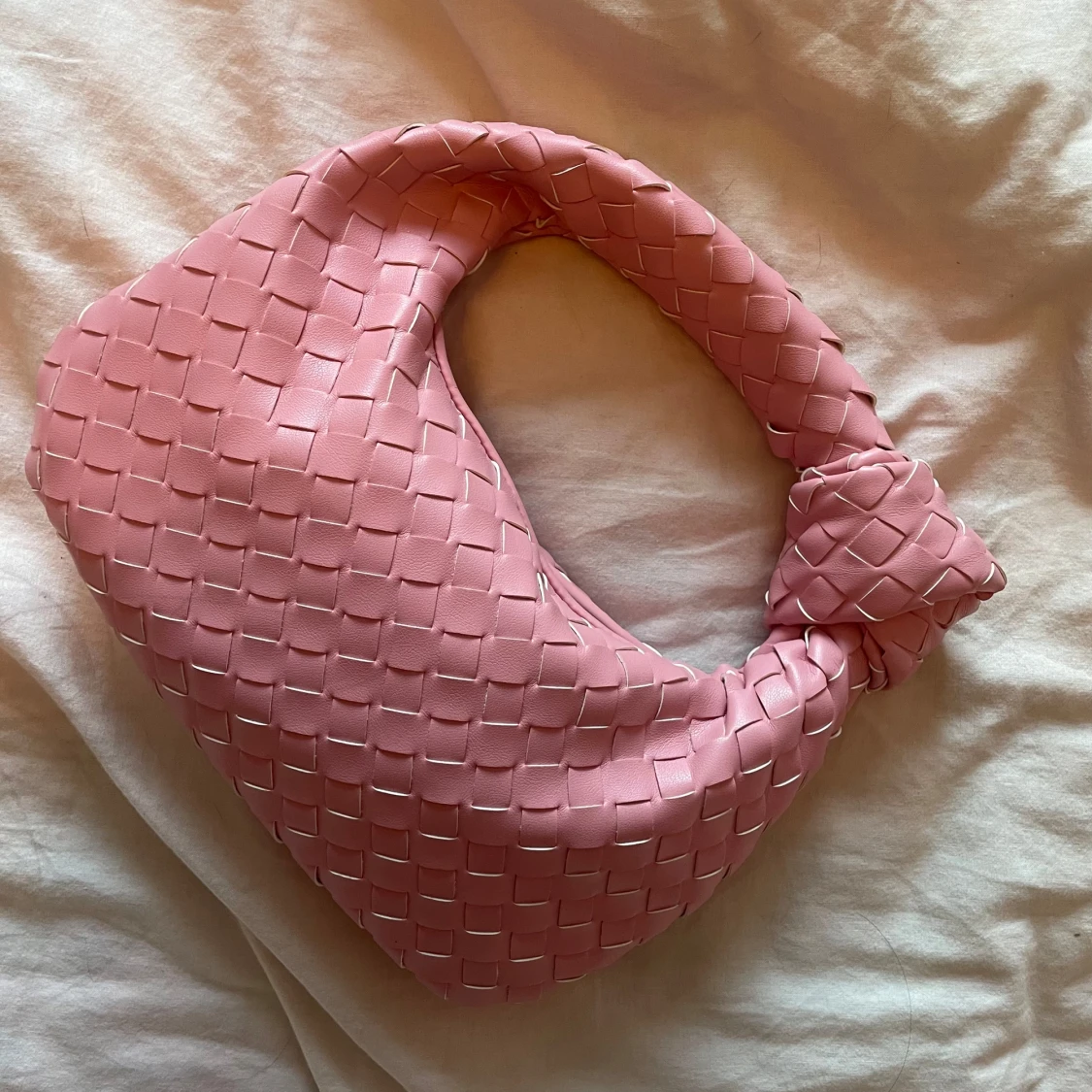 Rosa handväska  - 1
