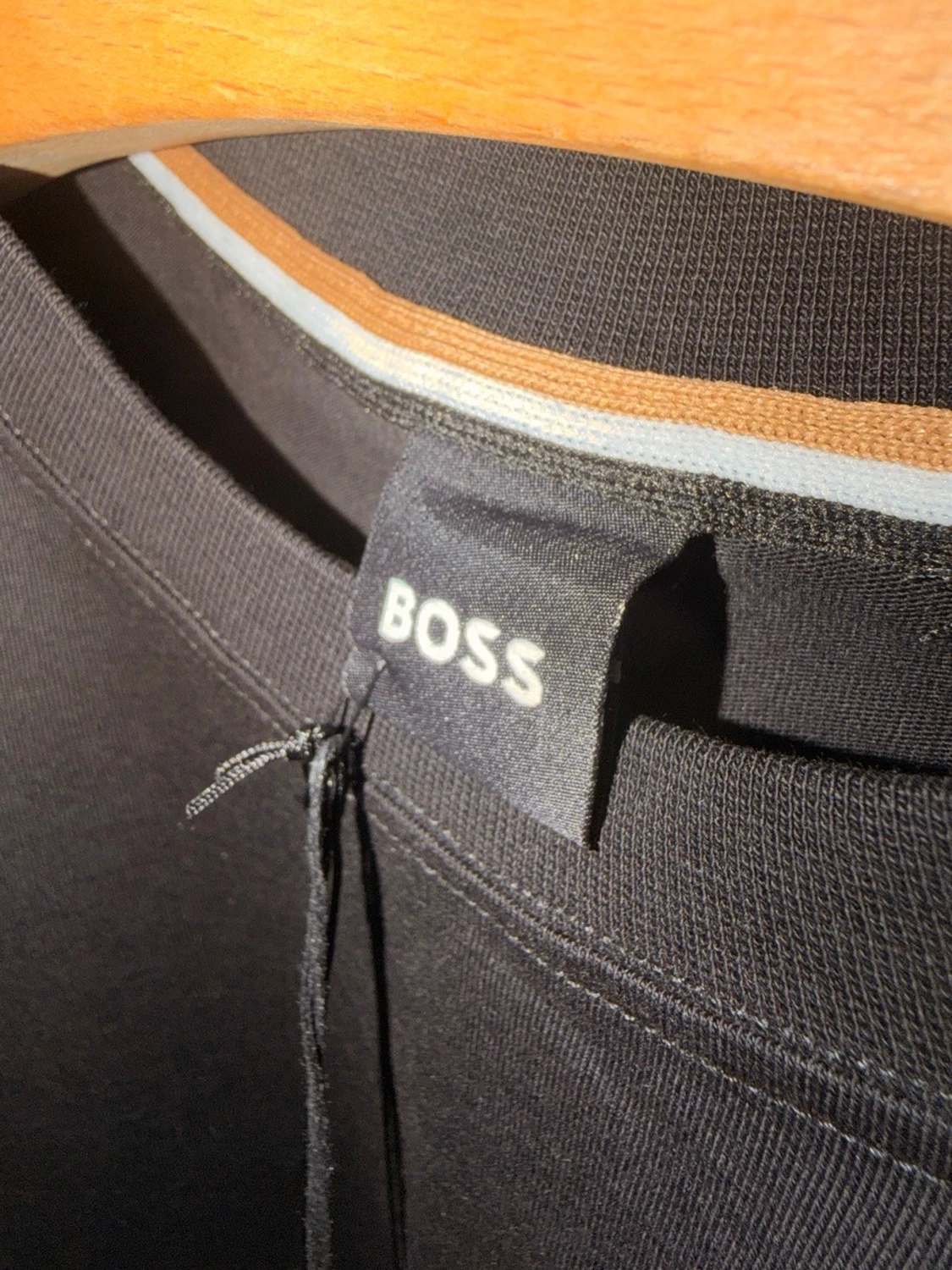 Svarta shorts från BOSS med snörning - 1