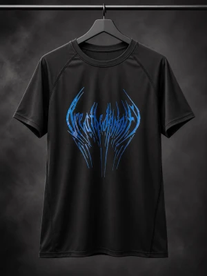 Svart Träning’s T- Shirt med Blått Tryck  - Storlek: S, Material: 100 % Polyester, utmärkt skick!