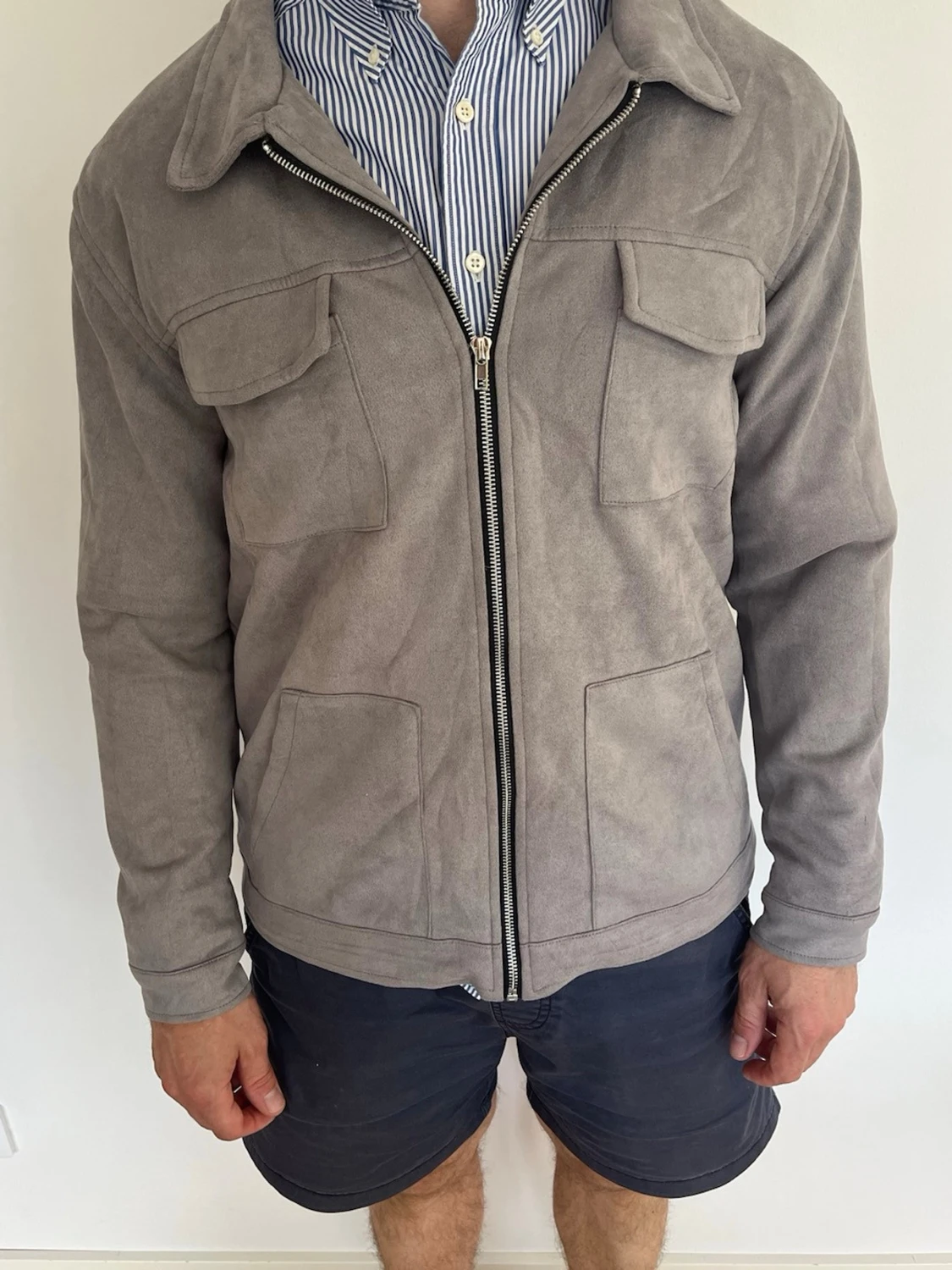 Grå overshirt 