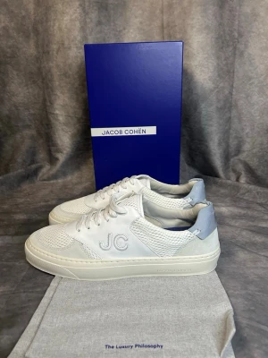 Helt nya Jacob Cohen skor - Helt nya med tags och allt og | Size 44 | fraktar inom 24 timmar | för att köpa klicka ”köp nu” | vid frågor eller funderingar är det bara att skicka ett meddelande | följare får bättre rabatter🙌
