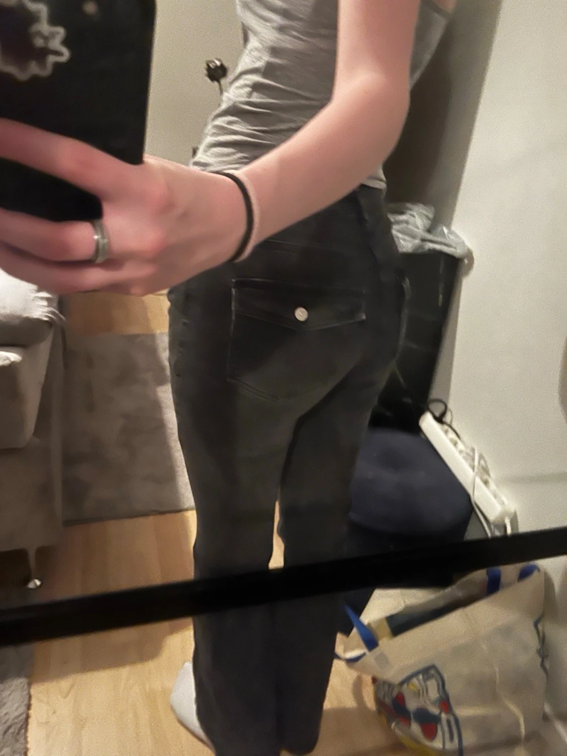 Svarta bootcut jeans med hög midja - 1