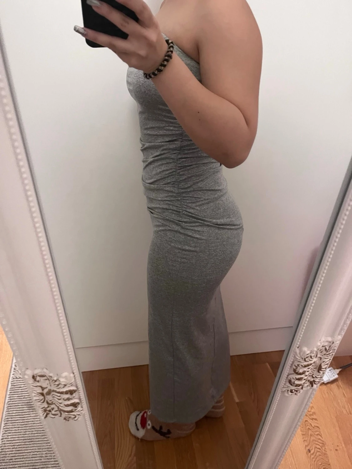 Grå+svart axelbandslös långklänning - 1