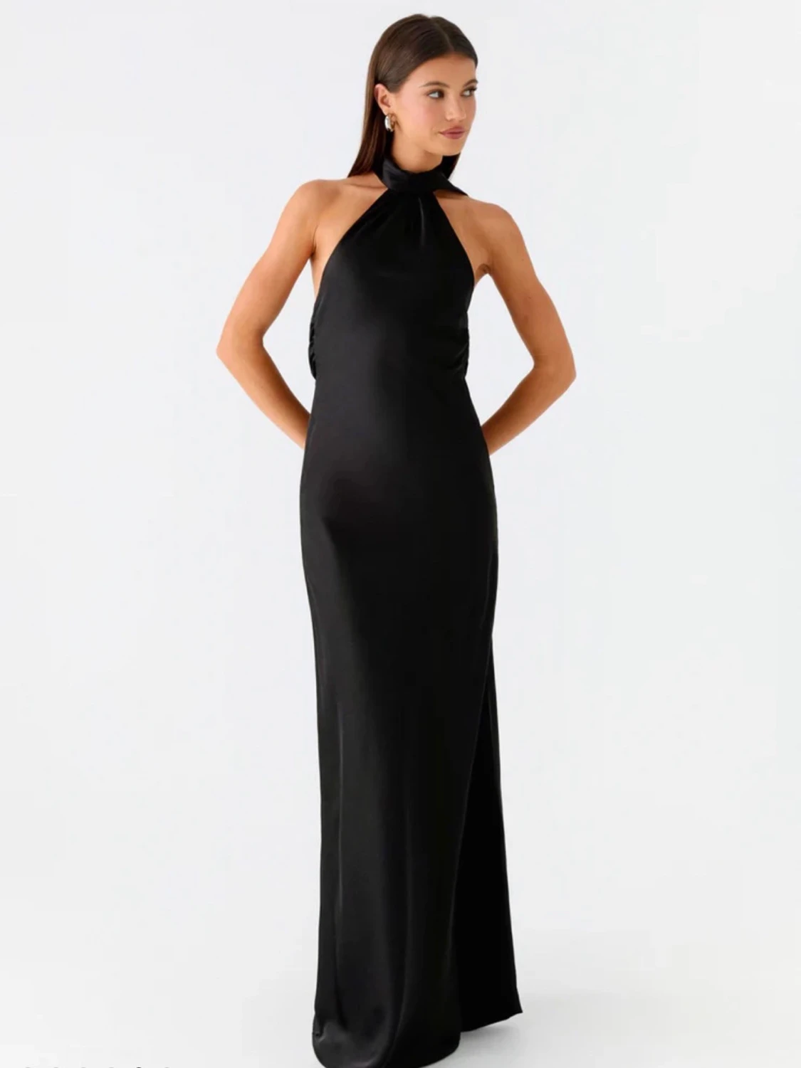 Svart långklänning/balklänning med halterneck - 4