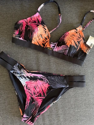 O’neill swimsuit  - Size on the tag 36, but i can measure. Its quite tight 