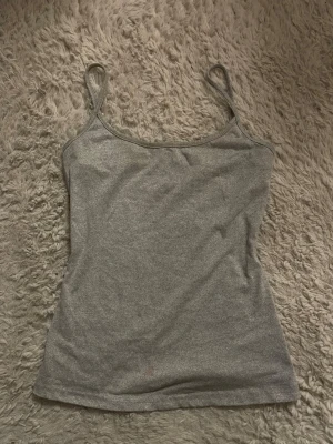 Sett linnen - Sett med 4 stycket linnen från shein och brandy Melville. Bara att skriva om man vill köpa enskilt också för 15kr💕