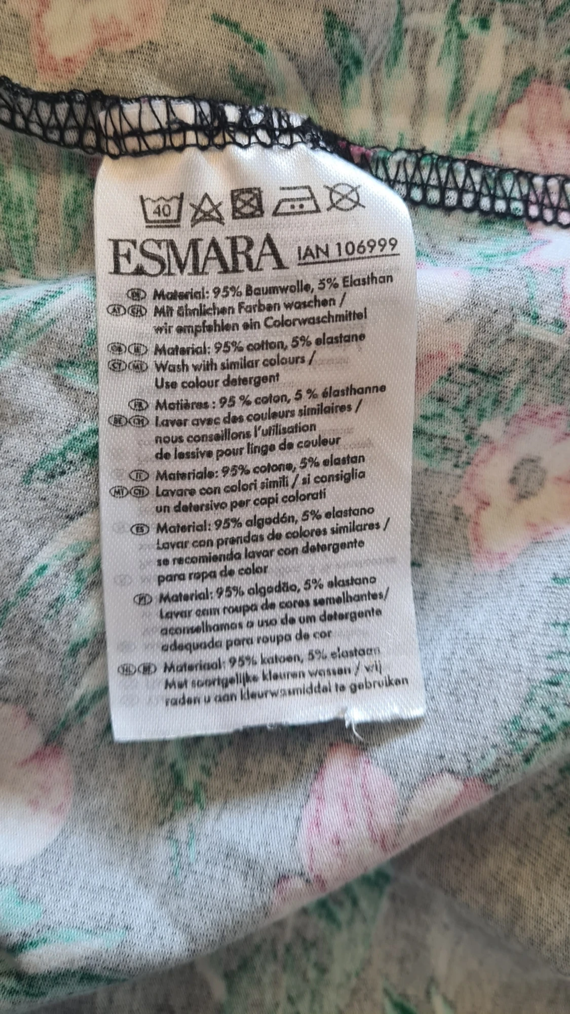 Blommig omlottklänning från Esmara - 2