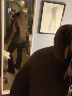 brun jacka  - helt ny brun jacka i storlek 34