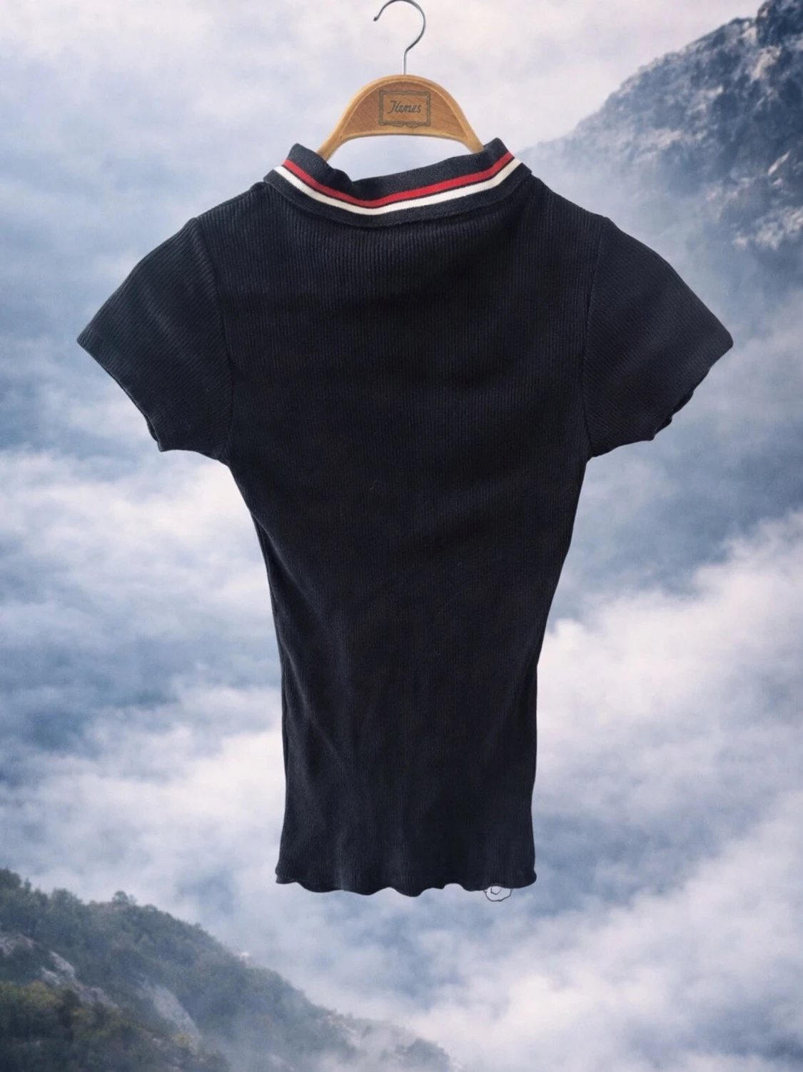 Svart ribbad polotopp med dragkedja - 1