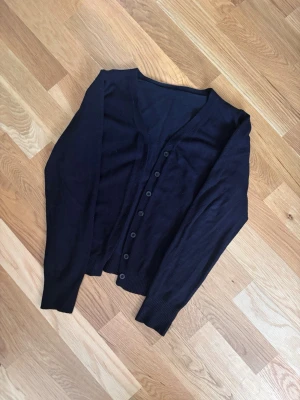 Snygg kofta  - Söt kofta passar till nästan allt