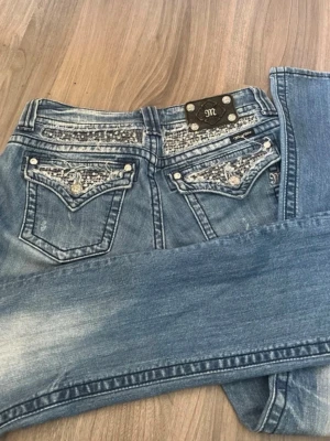 Rare miss me jeans  - Jättesnygga missme jeans i storlek 30 dom är helt nya pris går att diskutera 💕