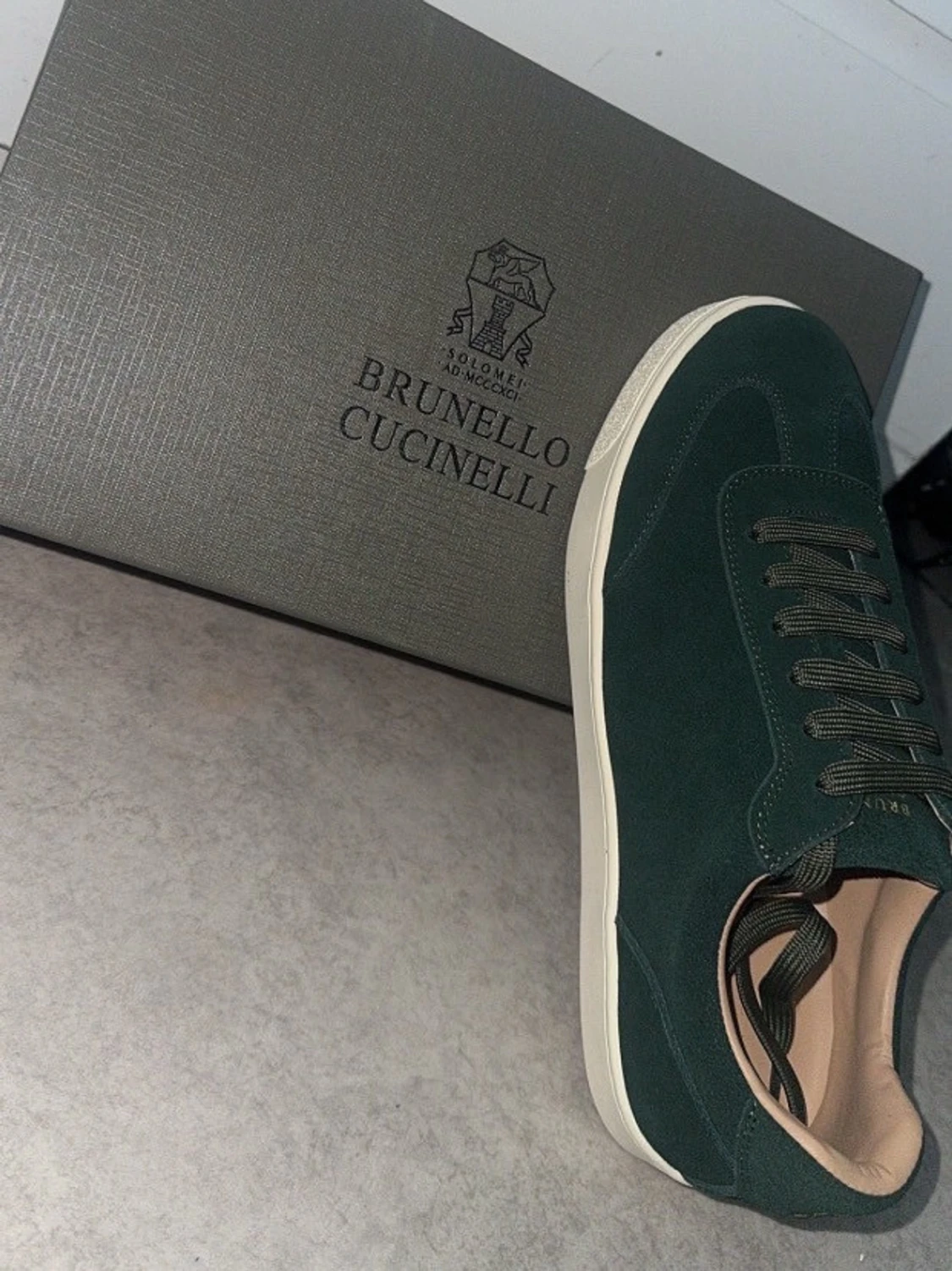 Mörkgröna sneakers Brunello Cucinelli