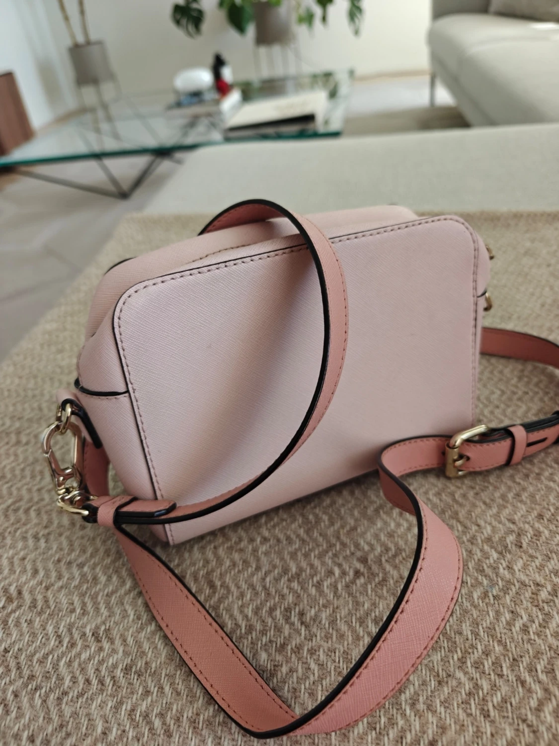 Rosa crossbody från Karl Lagerfeld - 1