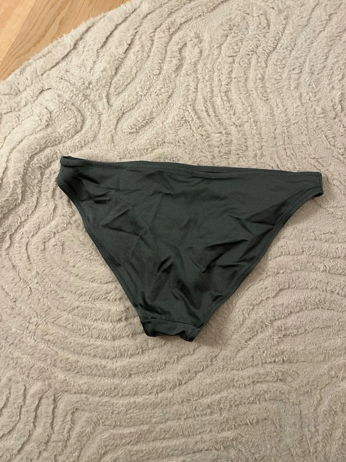 Mörkgrön bikiniunderdel - 1